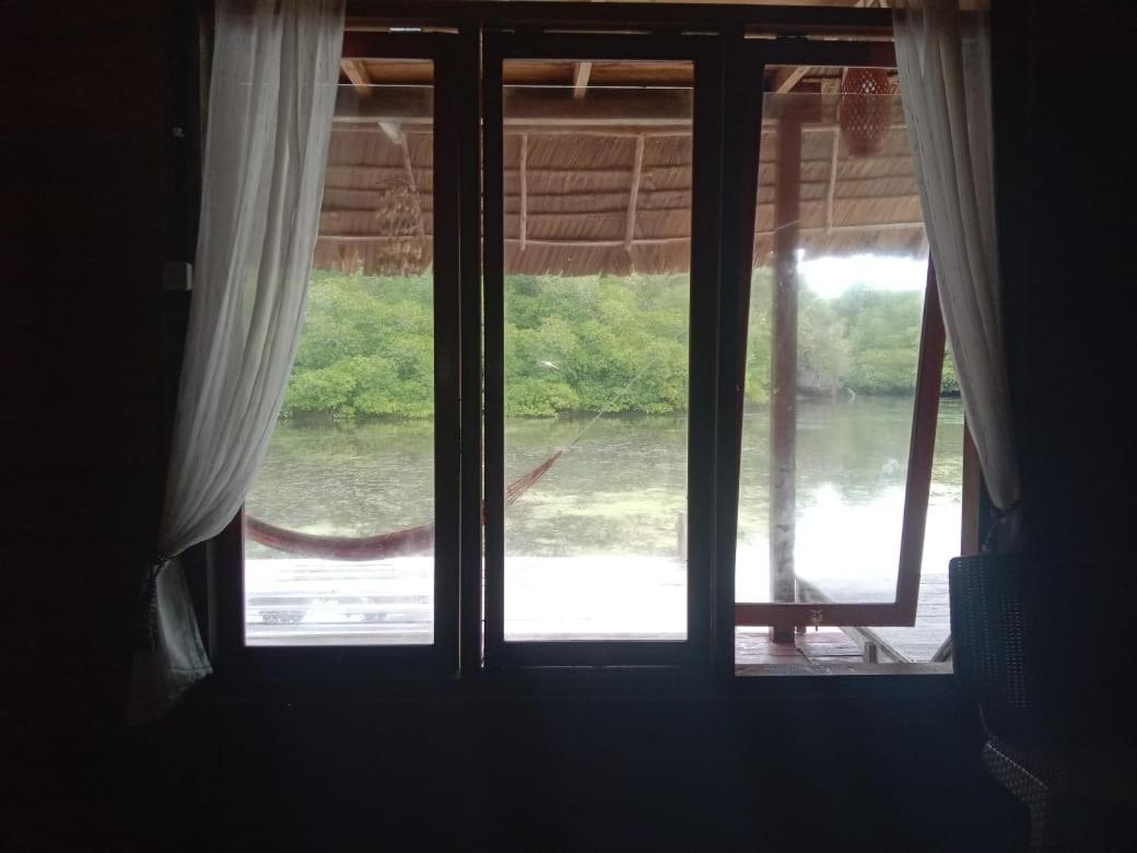 Beser Bay Homestay Besir ภายนอก รูปภาพ