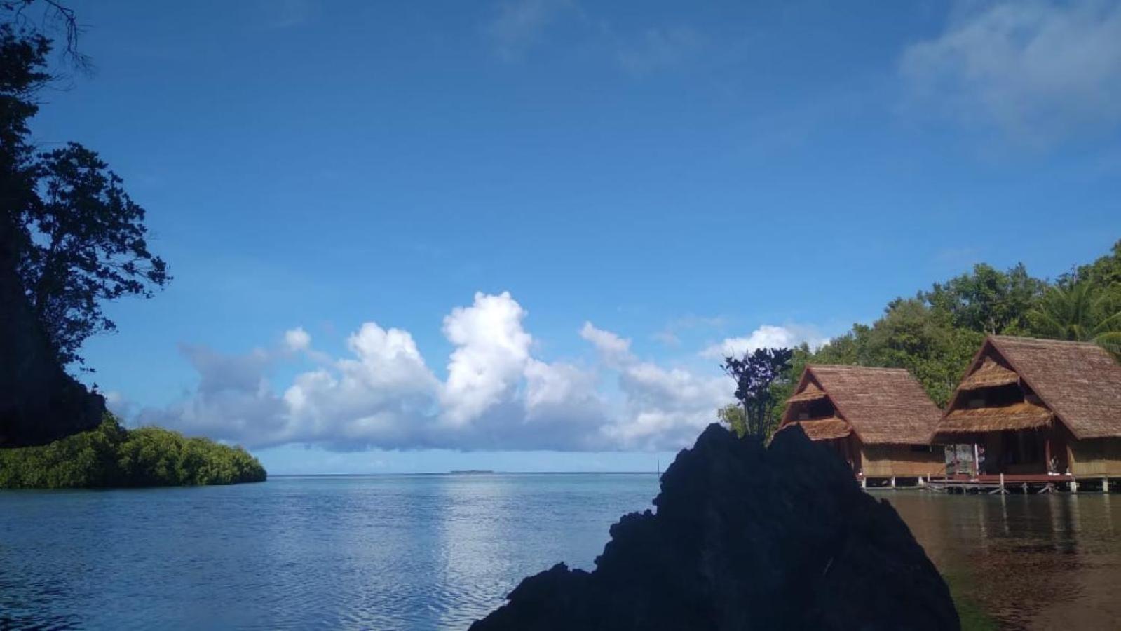 Beser Bay Homestay Besir ภายนอก รูปภาพ